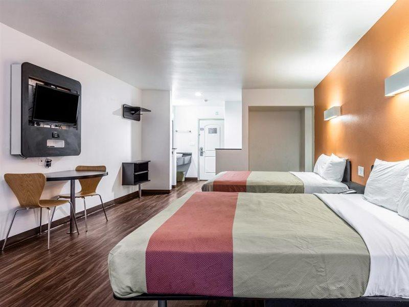 Pacific Inn Οσιανσάιντ Εξωτερικό φωτογραφία